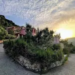 Eora Apartmán *
