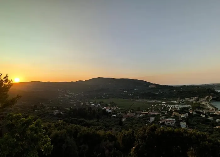 Eora Keri